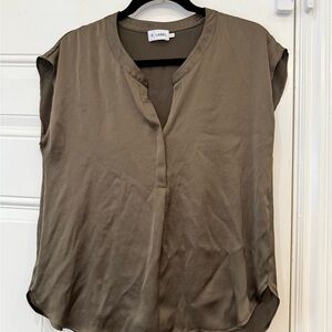 R Label The Reset Short Sleeve Satin Tunic